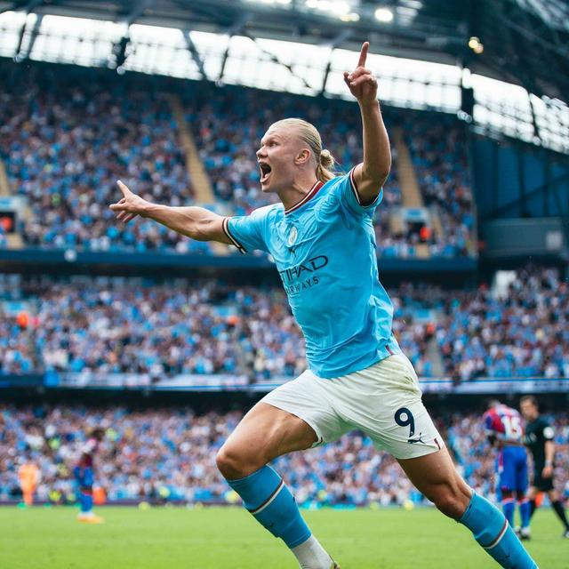 詹姆斯谈湖人防守：我们必须快速回防，限制对手的突破