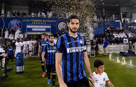 足球报：申花将利用今年最后两场亚冠来决定人员的去留