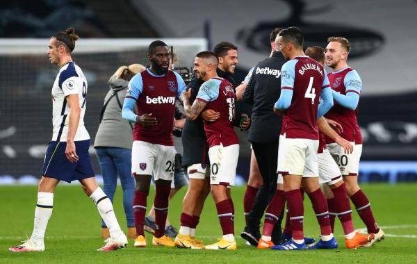 美职篮杯决赛前瞻：巅峰对决即将上演（美职篮杯决赛前瞻：巅峰之战即将打响）